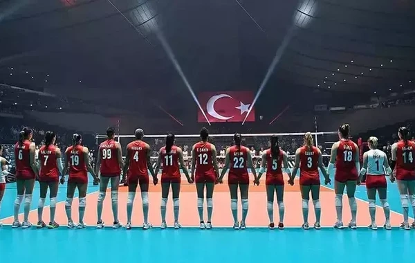 Zehra Güneşin ad günü paylaşımı müzakirələrə səbəb oldu - FOTO