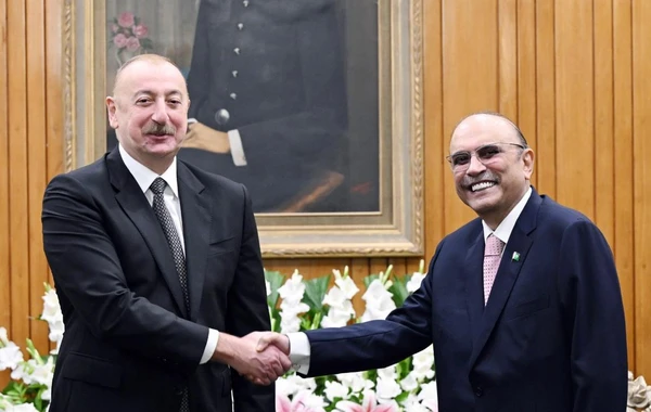 İslamabadda Azərbaycan Prezidenti İlham Əliyevin Pakistan Prezidenti Asif Əli Zərdari ilə geniş tərkibdə görüşü olub - YENİLƏNİB - 2