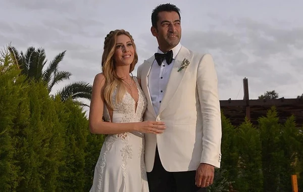 Türkiyəli aktrisa 7 ildən sonra ilk dəfə filmə çəkiləcək - FOTO