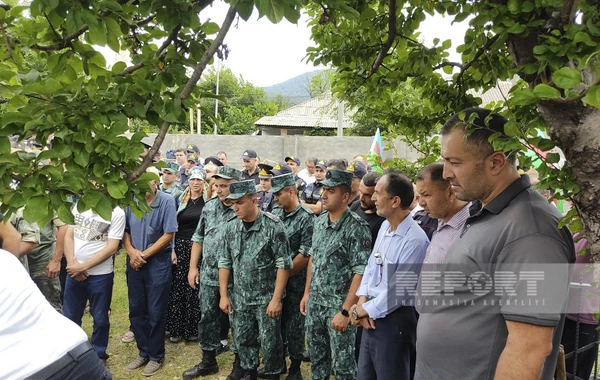 Kəlbəcərdə bədbəxt hadisə nəticəsində həlak olan hərbçi dəfn edilib - FOTO