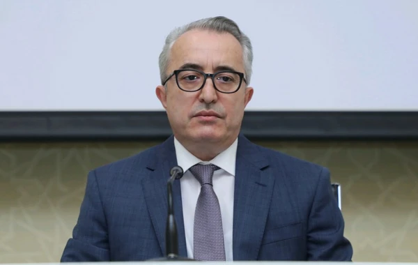 İlham Əliyev İbrahim Məmmədovu təltif etdi