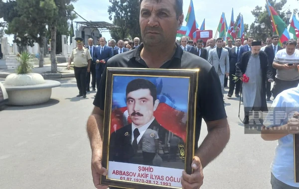 Gəncədə Birinci Qarabağ müharibəsinin şəhidi Akif Abbasov dəfn edilib -  FOTO - YENİLƏNİB