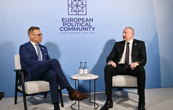 Azərbaycan Prezidenti Oksfordda Finlandiya Prezidenti ilə görüşüb - YENİLƏNİB - FOTO