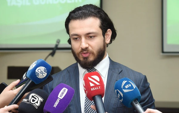 SOCAR-ın "Eko park"ına media nümayəndələri ilə görüş təşkil olunub - FOTO