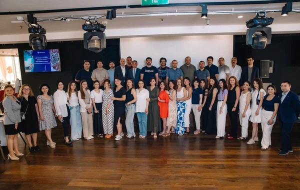 Media nümayəndələri ilə “İqlim dəyişikliyi və kosmos” mövzusunda görüş keçirilib - FOTO