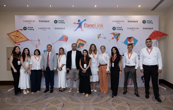 Uşaqlıq xəyallarını gənclik hədəflərinə çevirmək zamanıdır! - FOTO