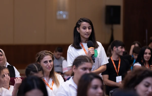 Uşaqlıq xəyallarını gənclik hədəflərinə çevirmək zamanıdır! - FOTO