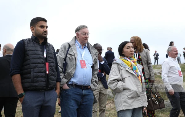 II Qlobal Media Forumunda iştirak edən xarici qonaqlar üçün Şuşada gəzinti təşkil edilib - FOTO