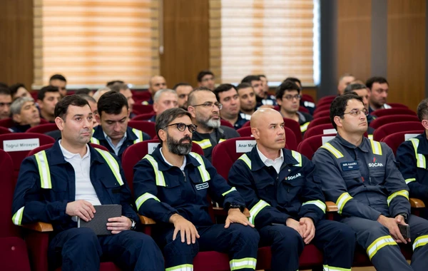 Президент SOCAR ознакомился с программой трансформации перерабатывающих предприятий в Сумгайыте - ФОТО