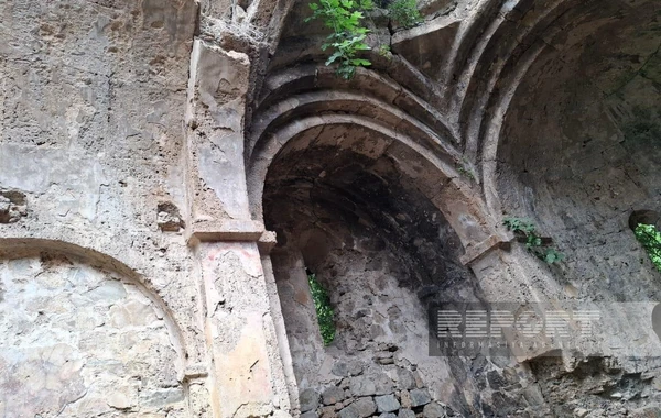 Şəkidə dövlət mühafizəsində olan min illik məbədin bərpaya ehtiyacı var - FOTO