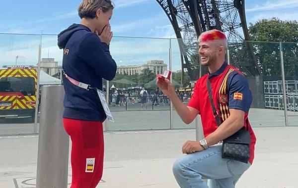 Испанской дзюдоистке сделали предложение у Эйфелевой башни - ФОТО