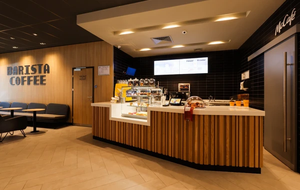 Bakıxanov qəsəbəsində “McDonald’s”ın yeni restoranı açılıb - FOTO