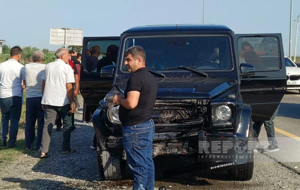 Ucarda qəza edən maşın kanala düşüb, xəsarət alanlar var - FOTO