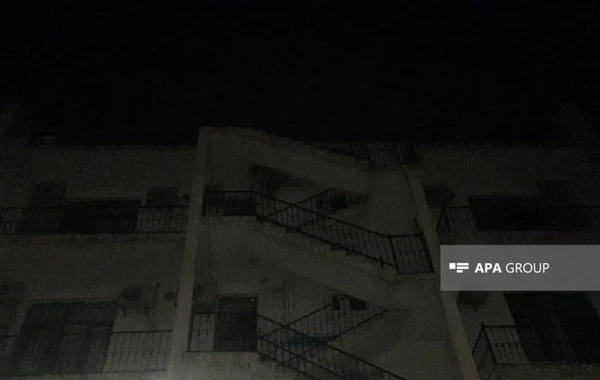 В известном бакинском отеле произошел пожар - ОБНОВЛЕНО + ФОТО