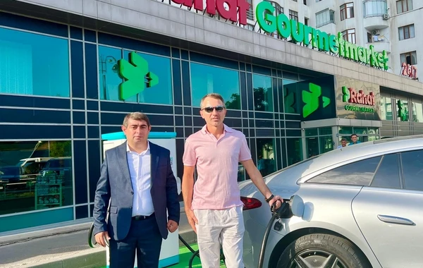 "CARSCHARGE" ilə "RAHAT" və "BOLMART" supermarket şəbəkələri əməkdaşlığa başlayıb - FOTO