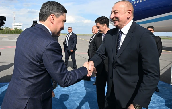 Президент Ильхам Алиев прибыл с визитом в Казахстан - ФОТО