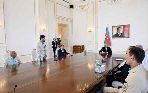 Prezident Paris Yay Olimpiya Oyunlarında medal qazanmış Azərbaycan idmançılarını və onların məşqçilərini qəbul edib - YENİLƏNİB - FOTO