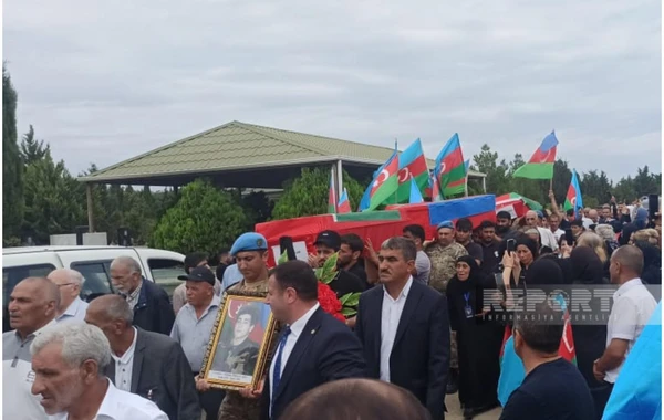Abşeronda Birinci Qarabağ müharibəsinin dörd şəhidi ilə vida mərasimi keçirilir - FOTO