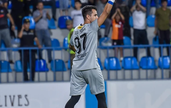 Dünənki matçda 4 penalti qaytaran Tiaqo Silvanın QİYMƏTİ - FOTO