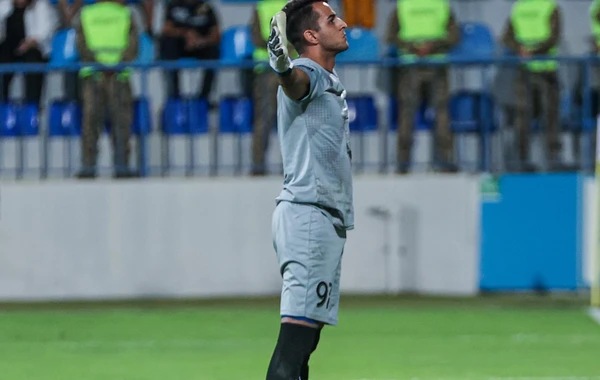 Dünənki matçda 4 penalti qaytaran Tiaqo Silvanın QİYMƏTİ - FOTO