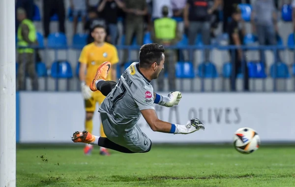Dünənki matçda 4 penalti qaytaran Tiaqo Silvanın QİYMƏTİ - FOTO