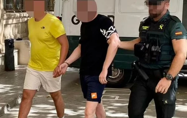 ŞOK HADİSƏ: Turist istirahətə getdiyi ölkədə 8 şəxs tərəfindən zorlandı - FOTO