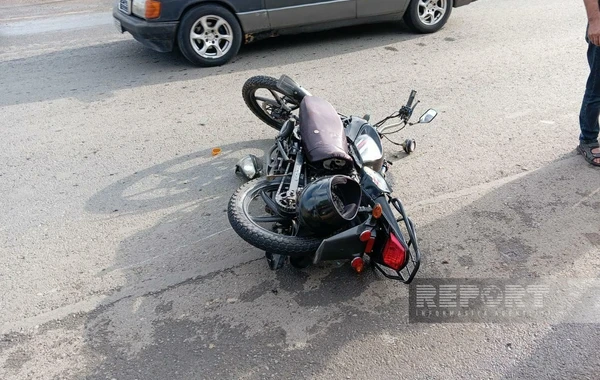 Cəlilabadda motosikletçi yol qəzasında xəsarət alıb - FOTO