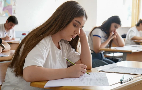 Subbakalavrlar bu il universitetlərdən kənar qalacaqlar? - RƏSMİ CAVAB