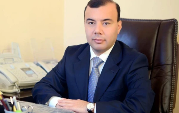 Özünü deputat Azay Quliyev kimi təqdim etdi: Hacı Xaliq Bəşər həbs olundu