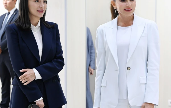 Azərbaycanın və Özbəkistanın birinci xanımları Daşkənddəki “Mexrli” məktəbi ilə tanış olublar - YENİLƏNİB