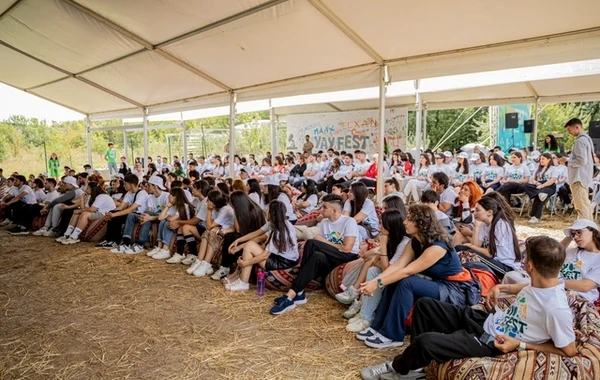 Azərbaycanın ən böyük gənclər festivalı "Yay Fest"in 6-cı həftəsi uğurla başa çatıb - FOTO