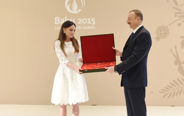 Mehriban Əliyeva - Azərbaycan humanizminin simvolu - FOTO