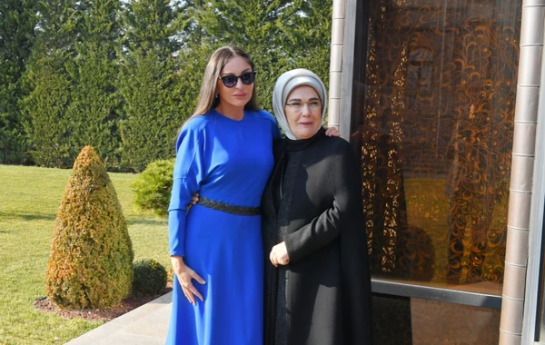 Mehriban Əliyeva - Azərbaycan humanizminin simvolu - FOTO