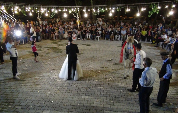 Atasının vəsiyyətini yerinə yetirdi: Toyda gəlini görənlər ŞOKA DÜŞDÜ - FOTO