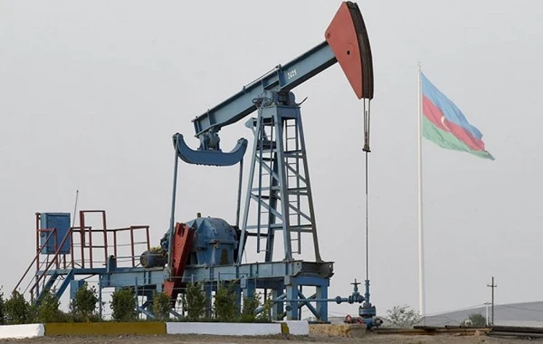Azərbaycan neftinin qiyməti 83 dolları ötüb