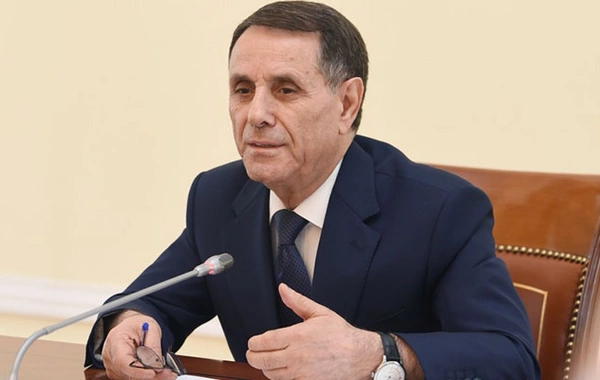 80 yaşım var, işləmək istəmirəm - Novruz Məmmədov