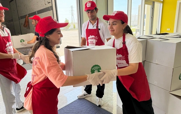 Leyla Əliyevanın təşəbbüsü ilə Yevlaxda ailələrə qurban payları çatdırılıb