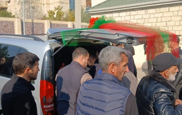 Dünən restoranda həyatını itirən Cavidan Muradlı dəfn olundu