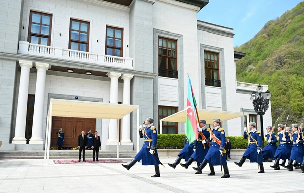 Qəbələdə Çexiyanın Baş naziri Andrey Babişin rəsmi qarşılanma mərasimi olub