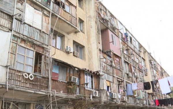 300 nəfərin yaşadığı yataqxana QƏZALI VƏZİYYƏTDƏ - Sakinlərdən ŞİKAYƏT