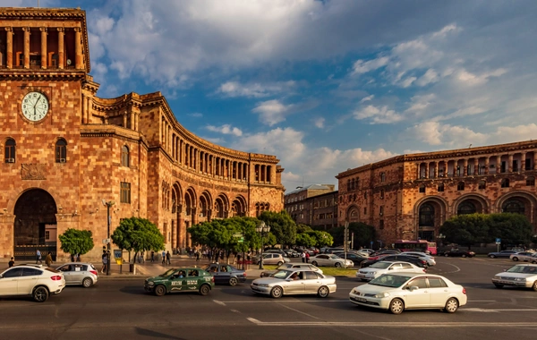 Ermənistan seçkiqabağı döyüş meydanına çevrilir?