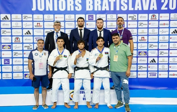 Молодежная сборная Азербайджана по дзюдо заняла первое место на чемпионате Европы