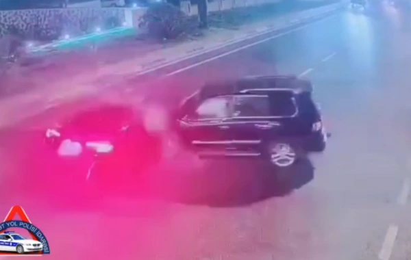 Sumqayıtda dəhşətli qəza anbaan kameraya düşdü