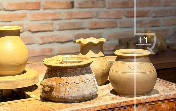 Şəkinin məşhur piti qabları: qədim sənəti yaşadan usta turistlərə dərs keçir
