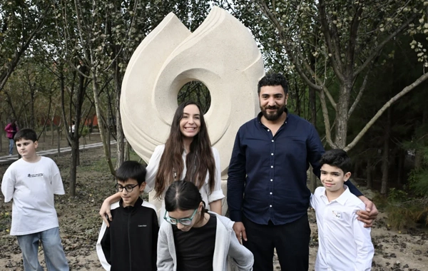 ADA Məktəbində xeyriyyə məqsədli ənənəvi Payız festivalı – "Məhsul bayramı" təşkil edilib