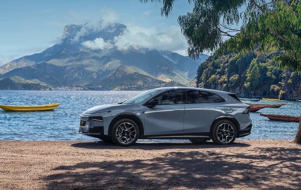 Dünyanın ən uzaqməsafəli hibrid krossoveri məlum oldu