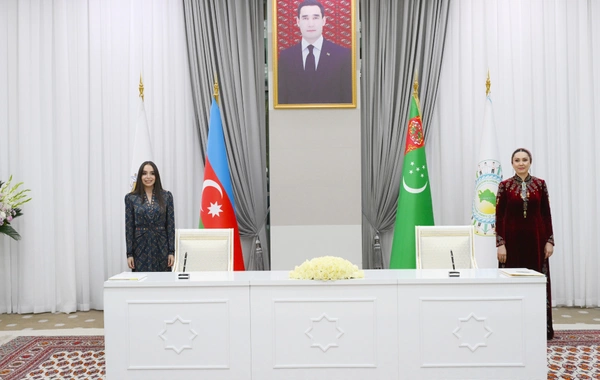 Heydər Əliyev Fondu və Qurbanqulu Berdiməhəmmədov adına xeyriyyə Fondu anlaşma memorandumu imzalayıb