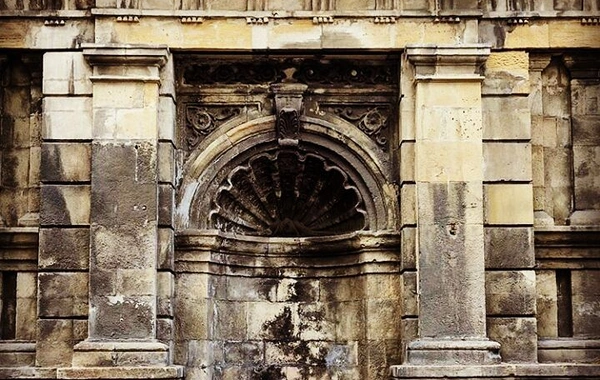 "Fantaziya" hamamının söküləcəyi ilə bağlı iddialara - Cavab