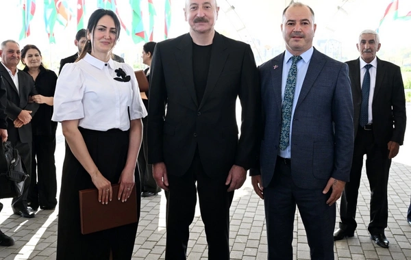 Zəngilanın Məmmədbəyli və Ağalı kəndlərinin sakinlərinə mənzillərin açarları təqdim edilib Zəngilanın Məmmədbəyli və Ağalı kəndlərinin sakinlərinə mənzillərin açarları təqdim edilib