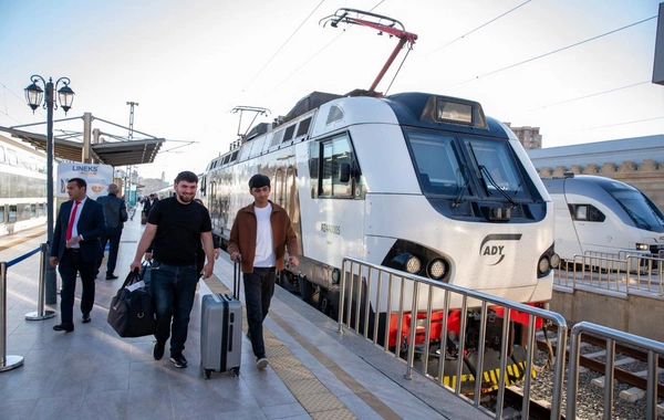 Bakıdan İstanbula qatarla səyahət - Yeni təklifin DETALLARI